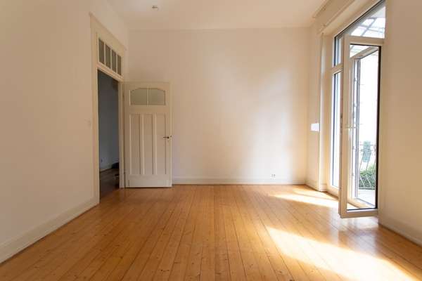 3-Zimmer Altbauwohnung mit zwei Balkonen - Ihr neues Zuhause zum Wohlfühlen! — Bild 15 von 19