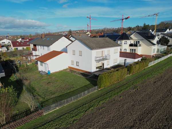 Wohntraum in ruhiger und beliebter Lage von Nieder-Olm! — Bild 3 von 13