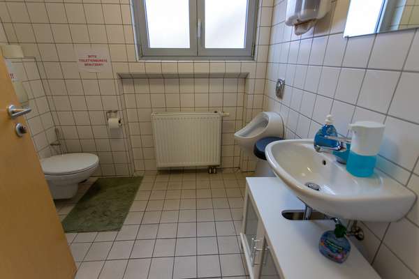 Geschäftshaus mit ca. 280 m² auf 2 Etagen! — Bild 42 von 50