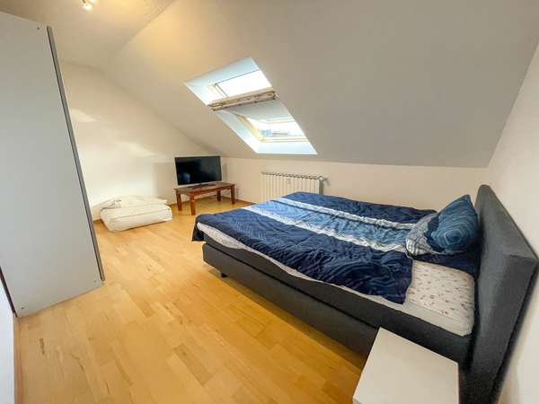 Schicke 3-Zimmer Dachgeschosswohnung in Idstein! — Bild 9 von 15