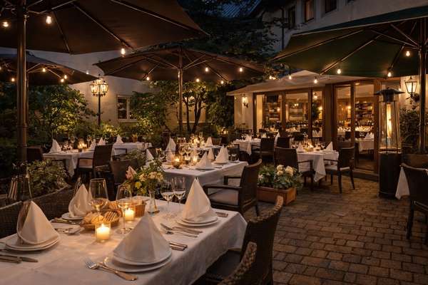 Charmantes Restaurant mit stilvollem Innenbereich & Außenterrasse gegen Abstand abzugeben — Bild 2 von 2