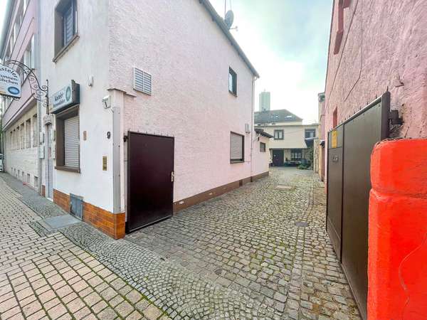 Selbstständige aufgepasst! Exklusives Wohn-/ Geschäftshaus in Mainz-Kastel! — Bild 3 von 26