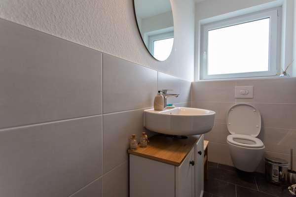Moderne 3-Zimmer-Wohnung mit hochwertiger Ausstattung — Bild 13 von 15