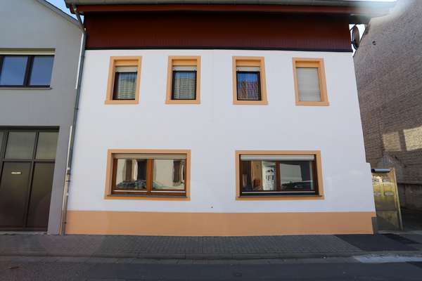 Gemütliche 2 Zimmerwohnung in Budenheim — Bild 2 von 11