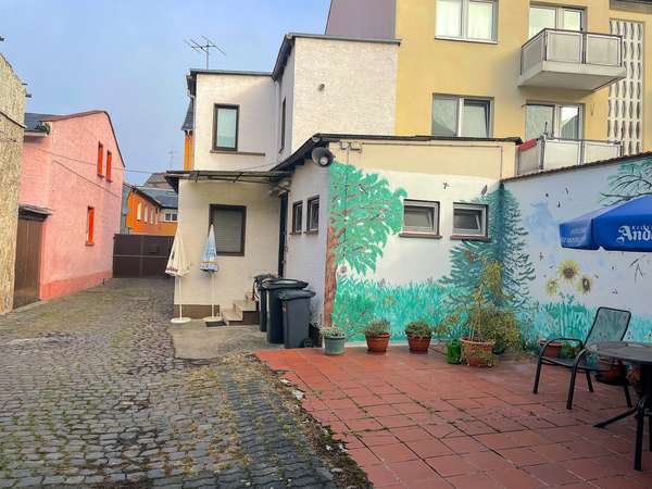Selbstständige aufgepasst! Exklusives Wohn-/ Geschäftshaus in Mainz-Kastel! — Bild 6 von 26