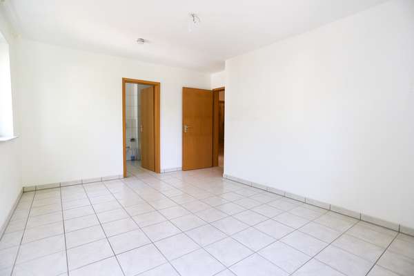 Helle 3-Zimmerwohnung mit Balkon in Mainz! — Bild 11 von 16
