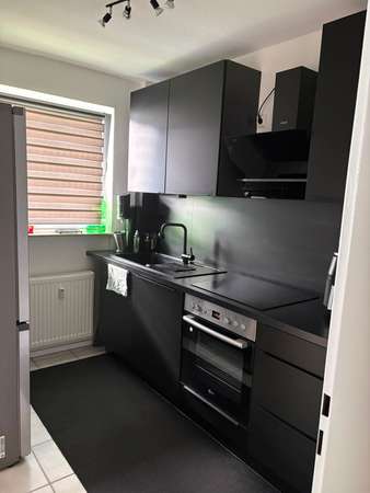Ihr neues Zuhause: Helle 3-Zimmerwohnung mit sonnigem Balkon — Bild 6 von 12