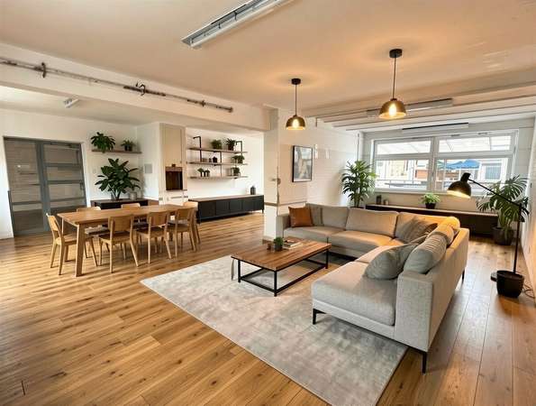 Entwicklungsobjekt zum Bodenrichtwert - vielfältiges Loft- u. Neubaupotenzial in Wiesbaden-Bierstadt — Bild 11 von 25