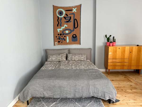 Little Loft - voll möbliert im Rheingauviertel - zentral & ruhig — Bild 2 von 9