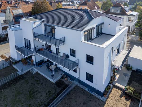Exklusive barrierefreie Neubau-Penthousewohnung mit 3 Dachterrassen in Altrheinnähe — Bild 27 von 37