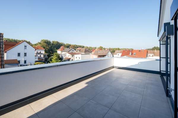Exklusive barrierefreie Neubau-Penthousewohnung mit 3 Dachterrassen in Altrheinnähe — Bild 12 von 37