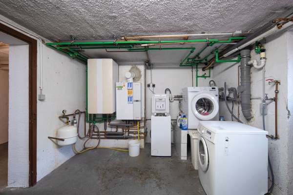 Für Investoren oder Eigennutzer: Charmantes Mehrfamilienhaus in zentraler Lage von Rüsselsheim — Bild 22 von 29