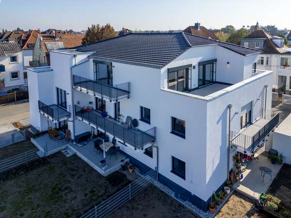 Exklusive barrierefreie Neubau-Penthousewohnung mit 3 Dachterrassen in Altrheinnähe — Bild 29 von 37