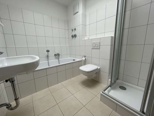 Dachgeschosswohnung mit Kamin – ruhig gelegen im Herzen des Rhein-Main-Gebiets — Bild 8 von 17