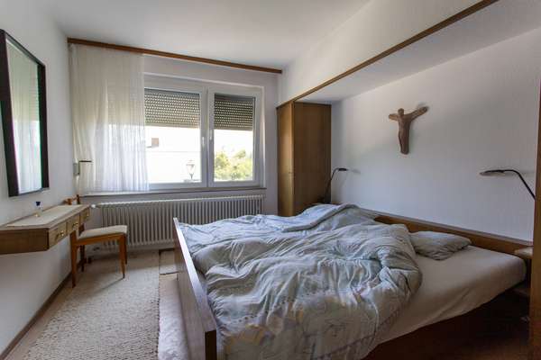 Charmantes Reihenmittelhaus in naturnaher Rheinlage von Mainz-Kastel! — Bild 13 von 16