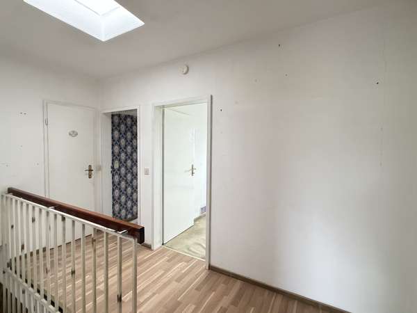 Viel Platz für Familienleben – Reihenmittelhaus mit Gartenidylle in Mainz-Finthen — Bild 12 von 35