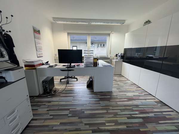 Büroräume in einer Bürogemeinschaft in zentraler Lage von Mainz-Kastel!! — Bild 2 von 6