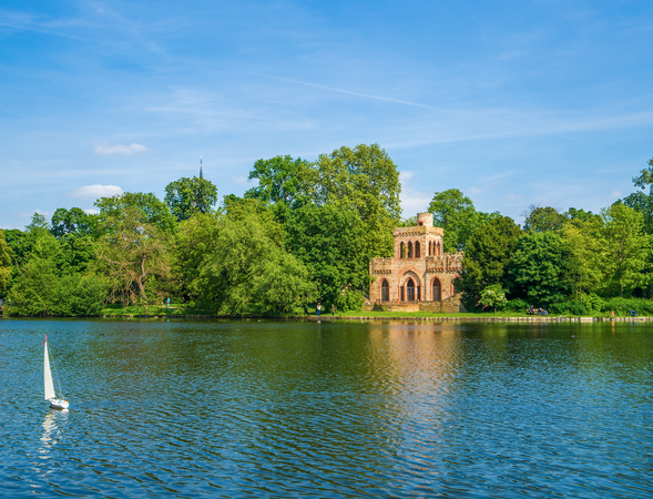 Charmantes Anwesen in direkter Lage zum Biebricher Schlosspark! — Bild 3 von 12