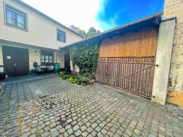 Selbstständige aufgepasst! Exklusives Wohn-/ Geschäftshaus in Mainz-Kastel! — Bild 7 von 26