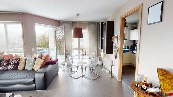 Großzügige 4-Zimmer-Wohnung in schöner Lage von Wiesbaden! — Bild 7 von 18