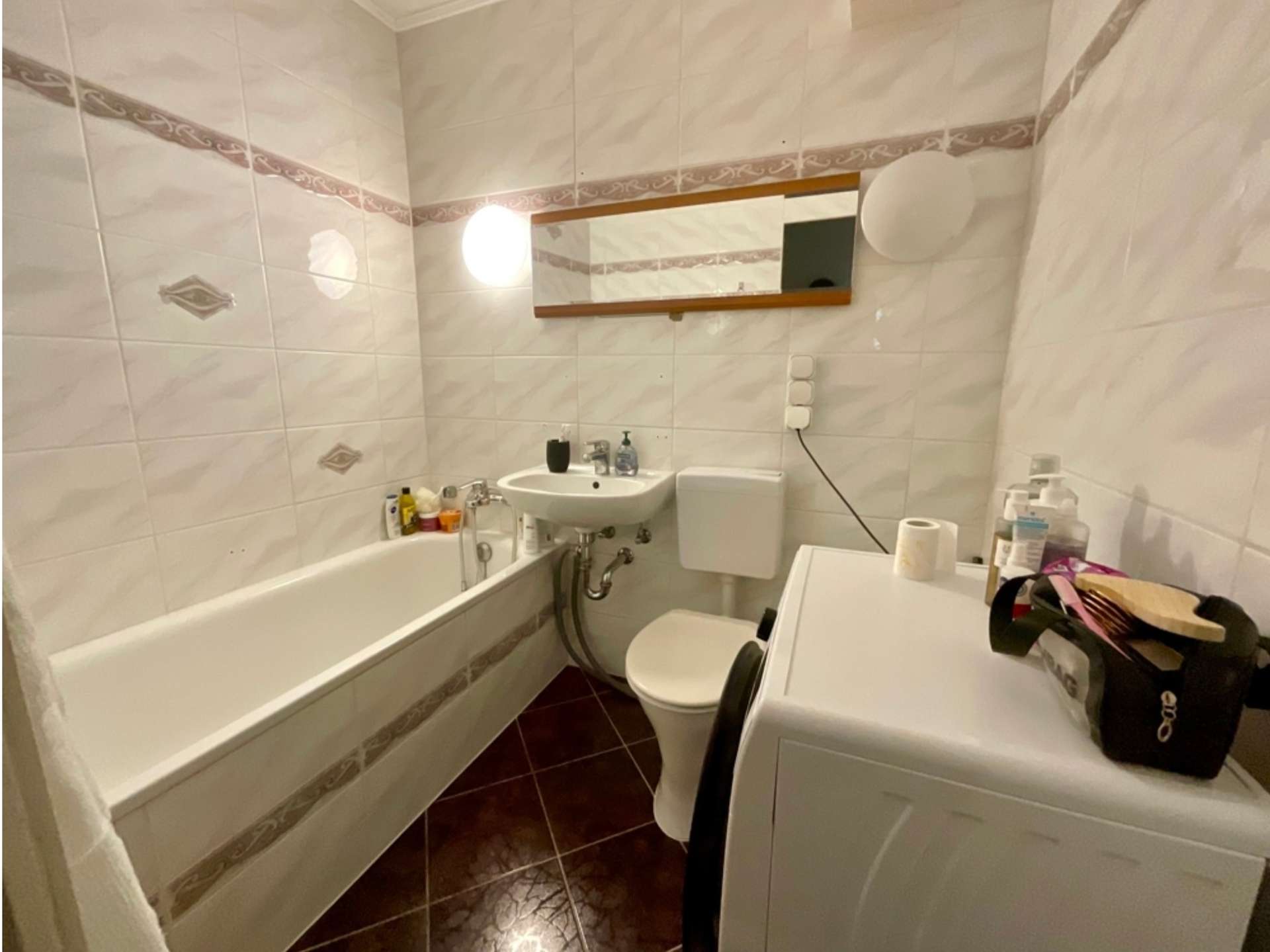 2 Zimmer Wohnung mit Balkon und Einbauküche zur Kapitalanlage – Bild 8