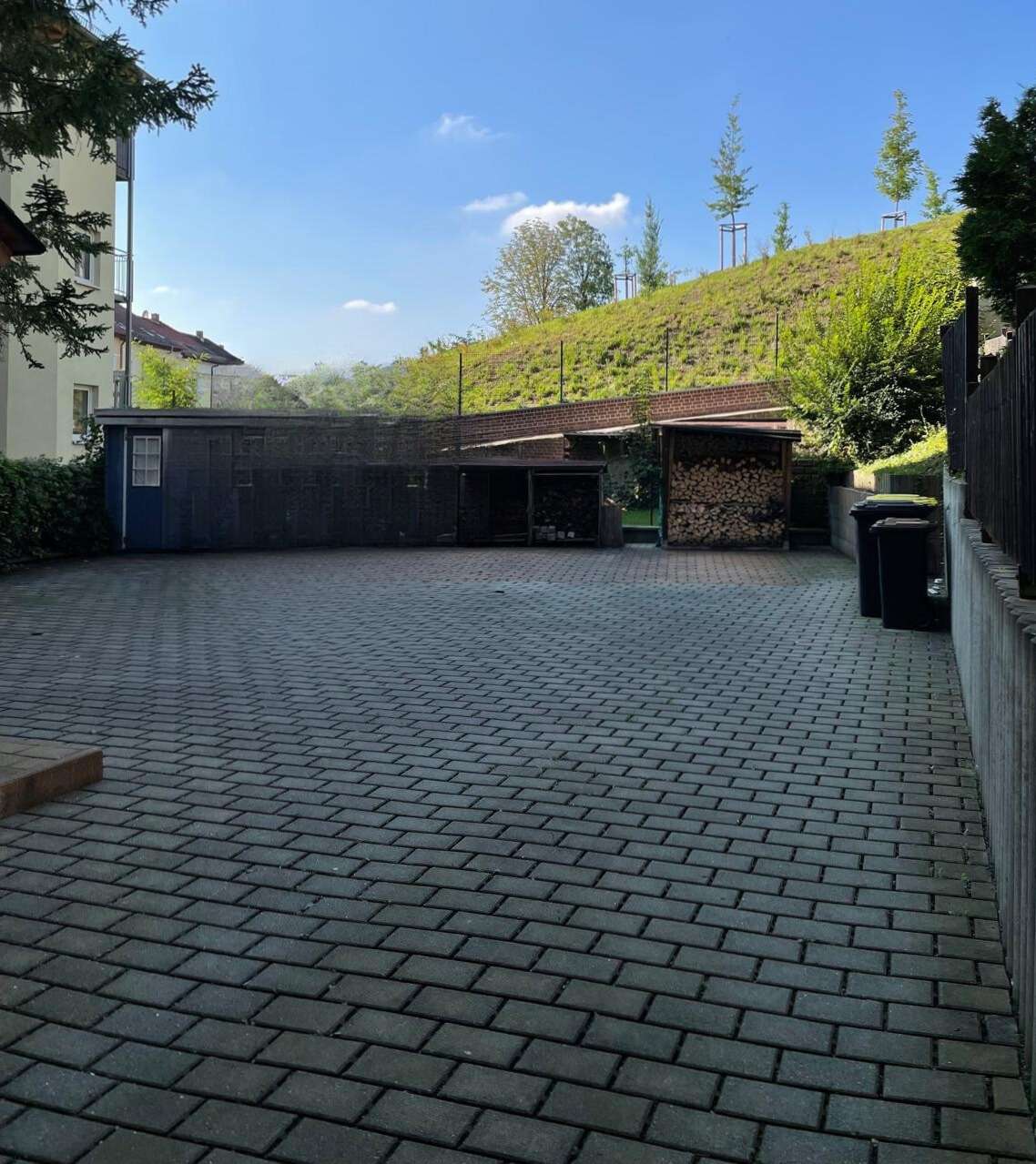 Vollvermietetes Mehrfamilienhaus mit Aufzug und Stellplätzen I Top-Lage in Gera – Bild 5