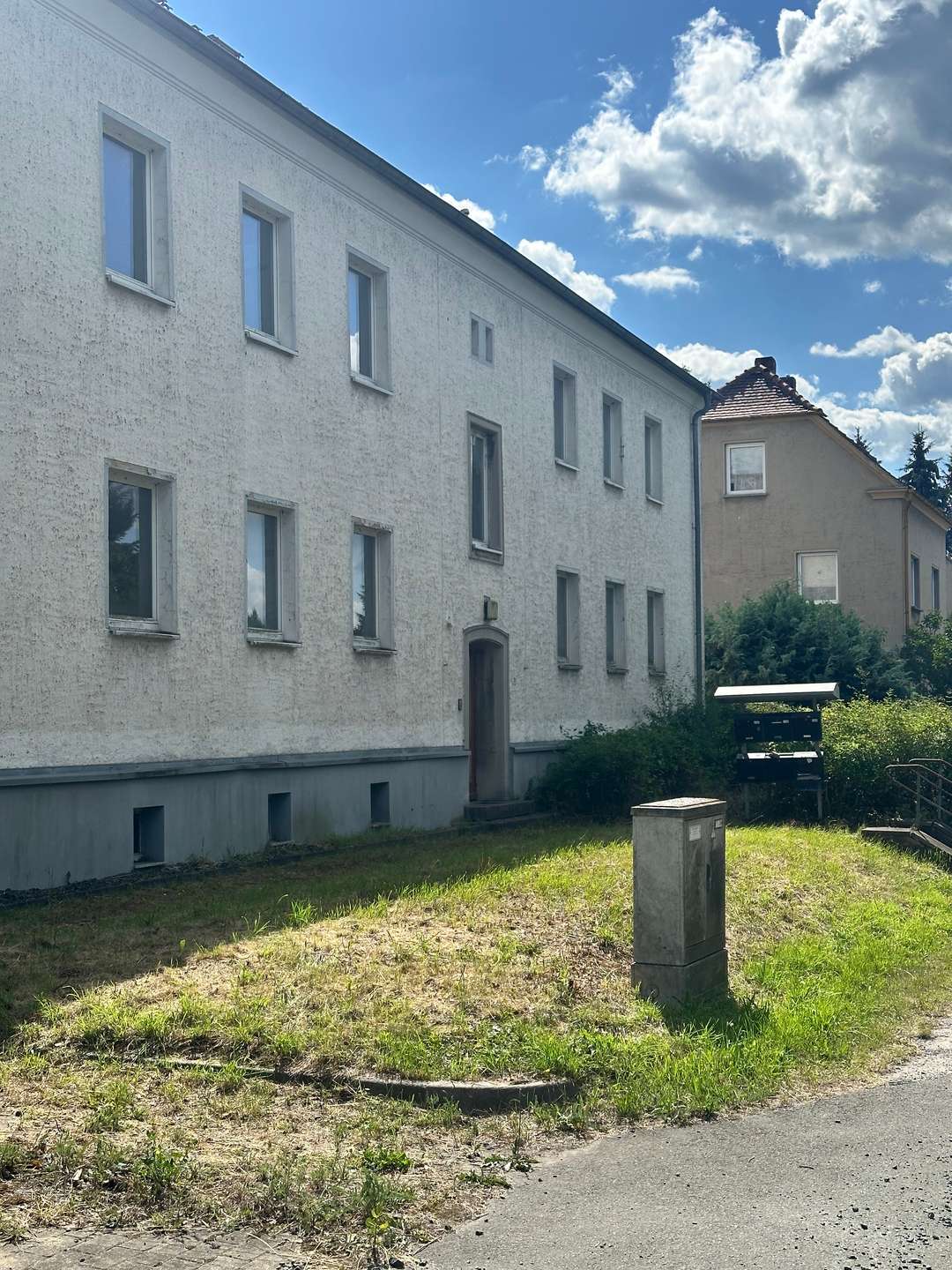 Sanierungsobjekt mit Zukunft – 6 Wohneinheiten, KfW-fähig mit genehmigter Balkonanlage – Bild 7