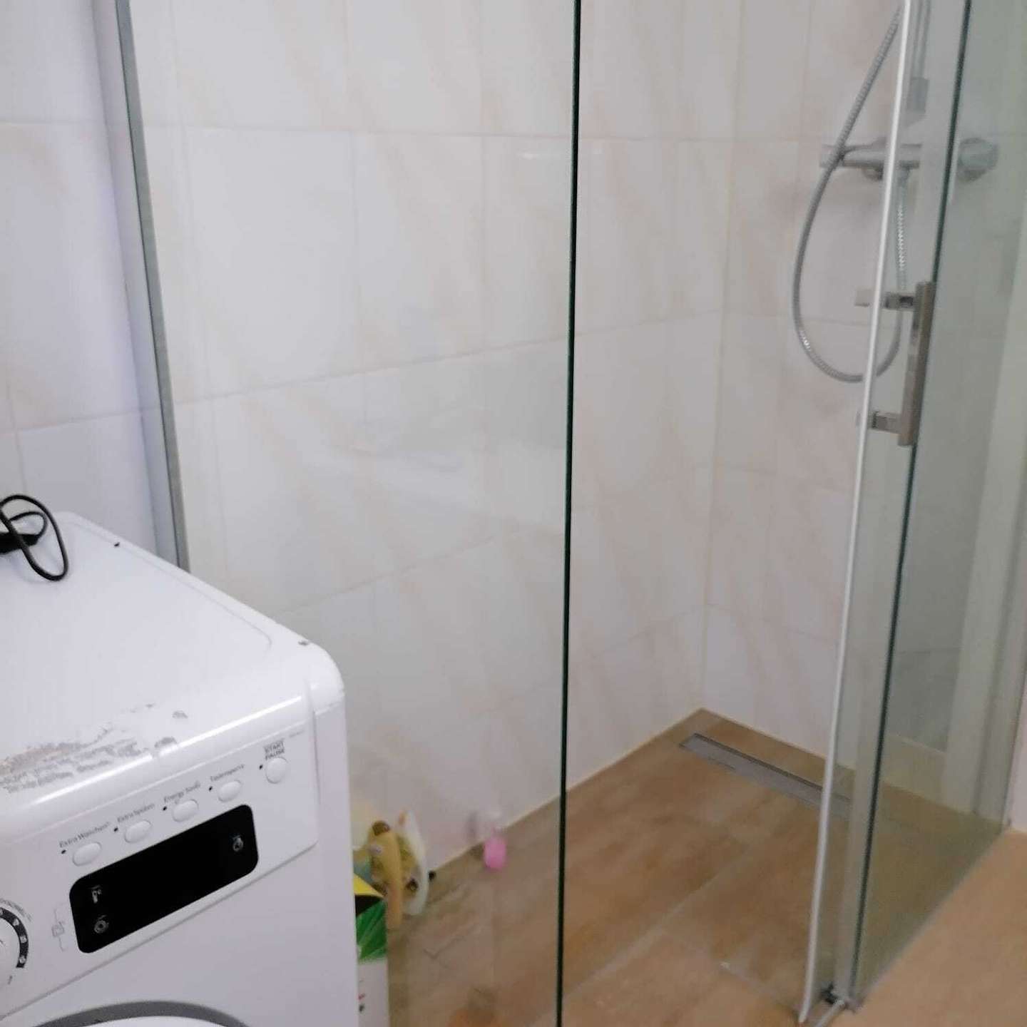 062-003 Bad (Diele) - Dusche