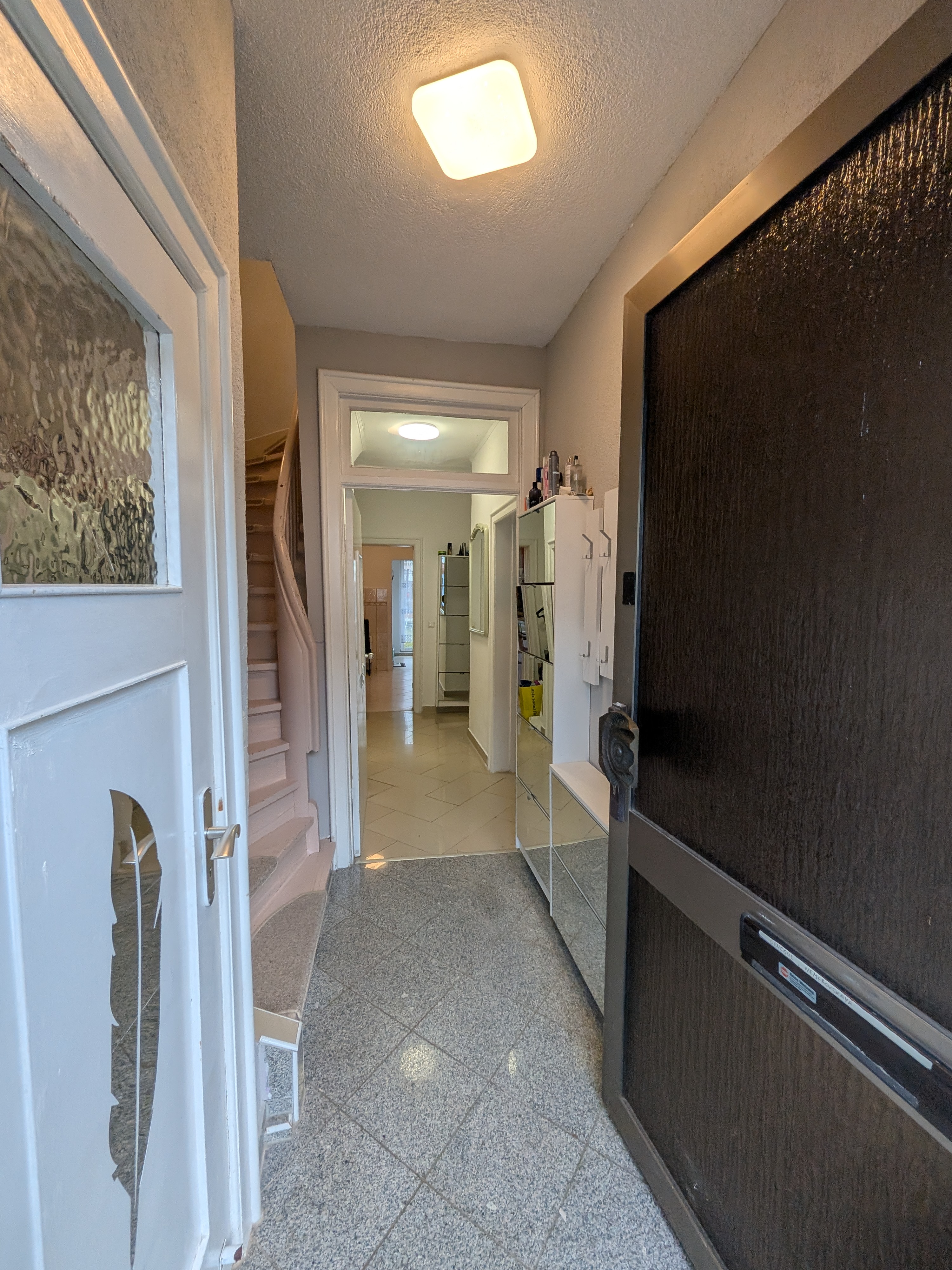 Reihenhaus mit viel Platz und großem Entwicklungspotenzial in Kiel-Wellingdorf - Bild 4