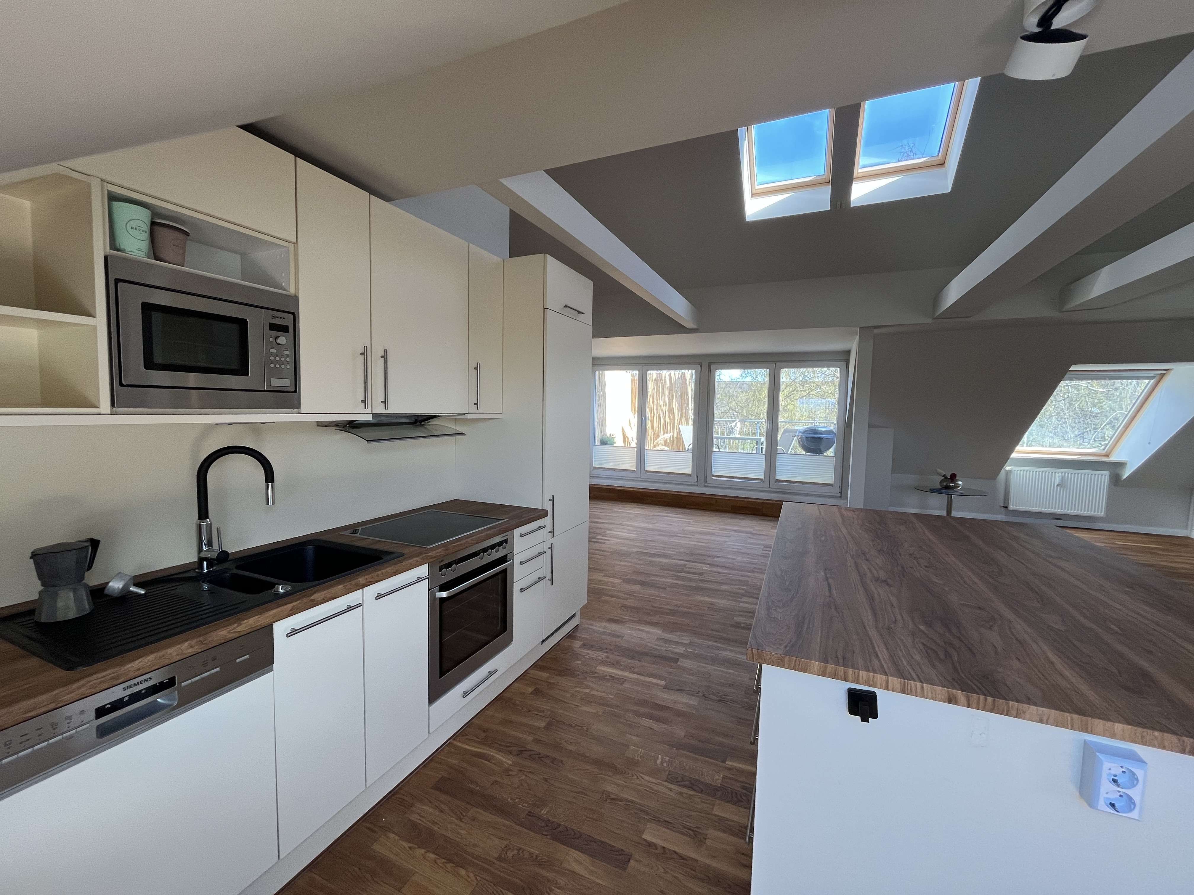 LOFTARTIGE DACHGESCHOSS- WOHNUNG IN ALSTERNÄHE - Bild 3